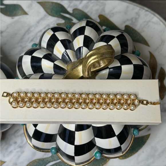 VINTAGE NAPIER PAT faux pearl double rolo bracelet - Picture 1 of 7